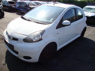 Coche siniestrado Toyota Aygo  2011/1