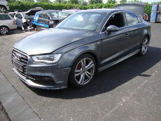demontáž osobní automobily Audi A4  2014/1