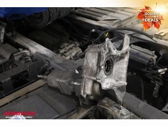 Volvo FM 420 Full Air Autotransport Chassis picture 12