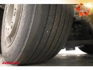 Volvo FM 420 Full Air Autotransport Chassis picture 19