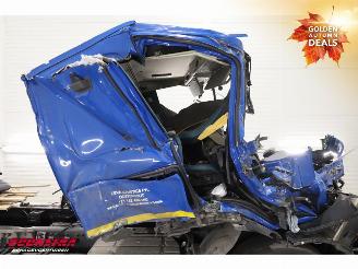 Volvo FM 420 Full Air Autotransport Chassis picture 5