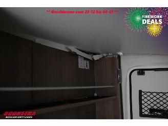 Hymer  B MC T 580 2.2 CDI 175 PK Aut. Solar Single Beds Dakairco ACC Navi Camera picture 13