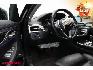 BMW 7-serie 740e iPerformance Massage HUD Memory LRHZ ACC Camera 134.474 km! picture 19