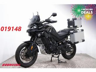 damaged motor cycles CFMoto  800 MT Explorer LED Navi Cruise SHZ Heizgriffe 6.262 km! 2024/10