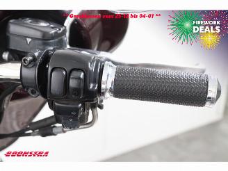 Harley-Davidson  FLHTC Electra Glide picture 19