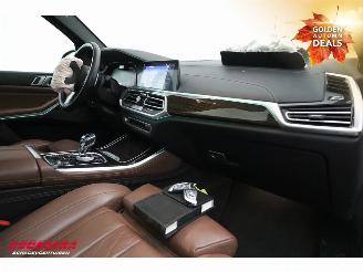 BMW X5 xDrive30d M-Sport Pano Memory HUD ACC H/K Lucht 360° picture 14