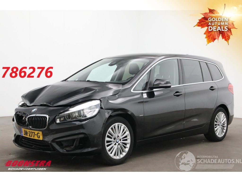BMW 2-serie Gran Tourer 220i Luxury LED Leder HUD Navi Clima Cruise SHZ