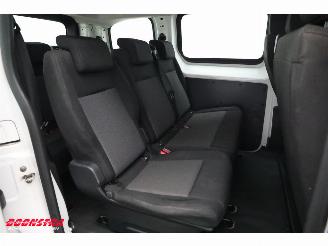 Peugeot Expert Combi 1.5 BlueHDi 100 9-Pers. Airco Cruise picture 14