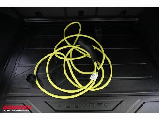 Volkswagen Touareg R 3.0 TSi 4Motion PHEV Pano HUD 360° Ventilatie ACC LRHZ AHK picture 34