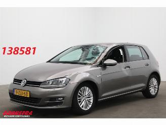 Damaged car Volkswagen Golf 1.4 TSI CUP Edition Xenon Navi Cruise Clima PDC 2015/1