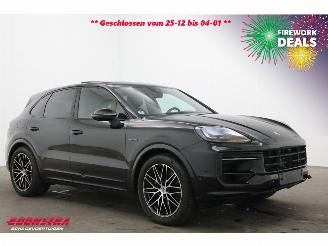 Porsche Cayenne 3.0 E-Hybrid Pano Bose ACC Memory 360° Sport Chrono 3.038 km! picture 2