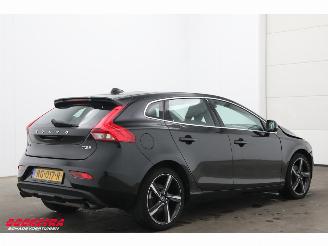 Volvo V-40 2.0 T3 Aut. Nordic+ Pano LED Memory Leder Camera SHZ picture 3