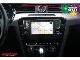 Volkswagen Passat Variant 1.4 TSI DSG Highline Pano ACC Virtual Leder ErgoComf. SHZ Camera AHK picture 11