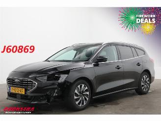 Damaged car Ford Focus 1.0 EcoBoost Hybrid Titanium Navi Clima Cruise Camera LRHZ SHZ 2022/6