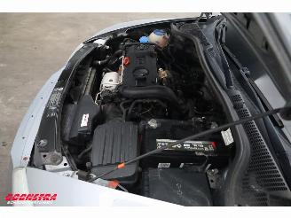 Skoda Octavia Combi 1.4 TSI Navi Xenon Clima Cruise SHZ Gr.t. Amb. picture 10