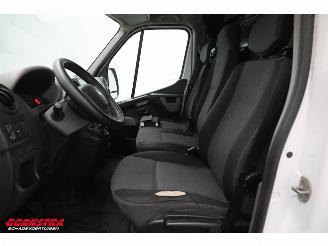 Renault Master T35 2.3 dCi L2H2 Dhollandia LBW picture 21