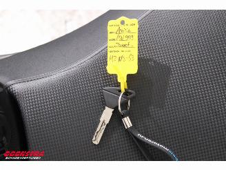 Aprilia RSV4 R Austin Racing picture 22