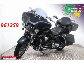 dañado motos Harley-Davidson  110 FLHTCUSE CVO Ultra Classic 110 Years Ed. Radio Cruise LED ABS 2013/1