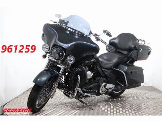 krockskadad bil motor Harley-Davidson Metropolis 110 FLHTCUSE CVO Ultra Classic 110 FLHTCUSE8 CVO Ultra Classi 110 Years Ed. Radio Cruise LED ABS 2013/1