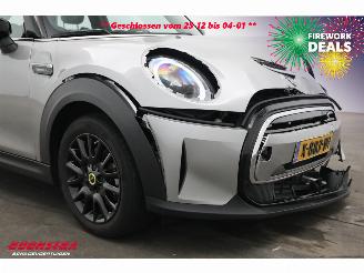 Mini Cooper SE Camden Edition 33 kWh LED Navi Clima Cruise SHZ PDC picture 6