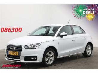 Damaged car Audi A1 Sportback 1.0 TFSI Navi Airco Cruise PDC 120.448 km! 2017/6