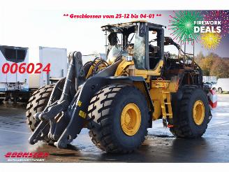 Vaurioauto  machines Volvo  L220H Wheelloader BY 2025 2025/12