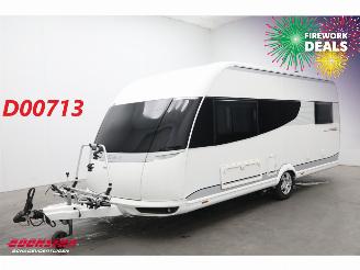 damaged caravans Hobby  495 UL Premium Mover Rondzit Single Beds Middenkeuken 2014/6