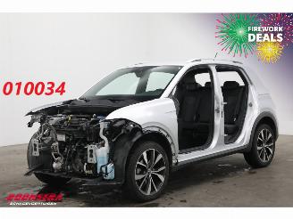 krockskadad bil auto Volkswagen T-Cross 1.0 TSI R-Line DSG Teilediebstahl ACC Virtual Clima Camera SHZ 20.232 km! 2024/11