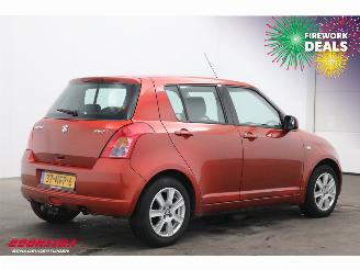 Suzuki Swift 1.3 Cool 5-DRS Airco AHK picture 3