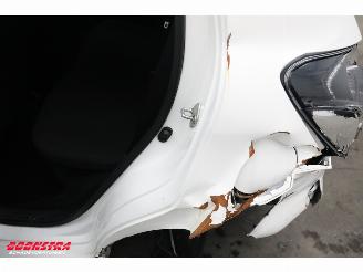 Peugeot 108 1.0 e-VTi Active Automaat Bluetooth Airco 43.052 km! picture 6