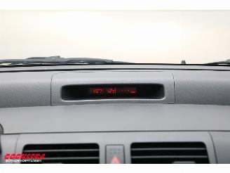 Suzuki Swift 1.3 Bandit 5-DRS Clima LMV Keyless picture 21