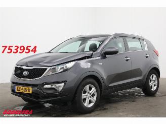 Schadeauto Kia Sportage 1.6 GDI X-treme ComfortLine Navi Clima Cruise Camera AHK 2016/1