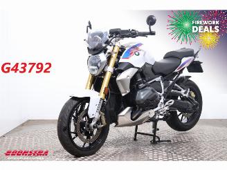 uszkodzony motocykle BMW  R 1250 R 3X Pakket Cruise Heizgriffe LED 15.188 km! 2020/11