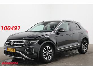 Voiture accidenté Volkswagen T-Roc 1.5 TSI DSG Style LED ACC Navi Clima Camera SHZ AHK 2022/4