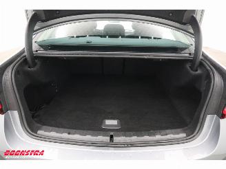 BMW 3-serie 330e Schuifdak 360° LED Cruise SHZ 4.216 km! picture 32