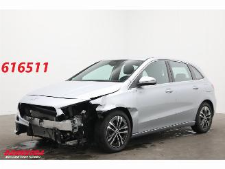Voiture accidenté Mercedes B-klasse 200 7G-Tronic LED ACC Navi Clima Camera SHZ LRHZ 11.199 km! 2024/2