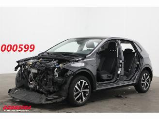 damaged passenger cars Volkswagen Polo 1.0 TSI Life 5-DRS Teilediebstahl ACC Airco PDC 2022/10