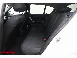 BMW 1-serie 116i 5-DRS Navi Bluetooth Airco PDC SHZ picture 17