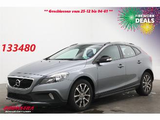 Gebrauchtwagen PKW Volvo V-40 Cross Country 2.0 D2 Aut. Kinetic Navi Airco Cruise 2017/3