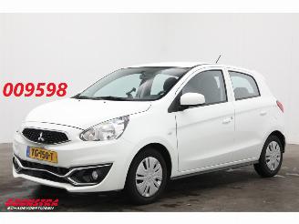 Damaged car Mitsubishi Space-star 1.0 Cool+ Airco 42.325 km! 2018/7