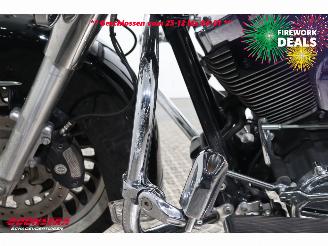 Harley-Davidson  FLHR Road King LED Cruise picture 10