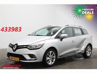 Unfallwagen Renault Clio Grandtour Estate 0.9 TCe Zen Navi Airco Cruise 91.873 km! 2017/4