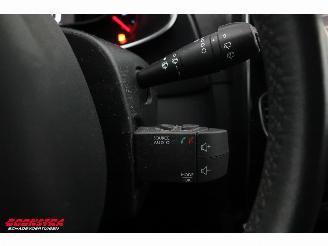 Renault Clio Grandtour Estate 0.9 TCe Zen Navi Airco Cruise 91.873 km! picture 18