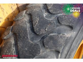 JCB  427 HT T4 Wiellader BY 2014 picture 27