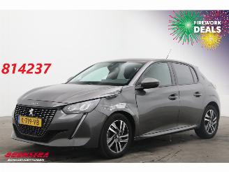 Vaurioauto  passenger cars Peugeot 208 1.2 PureTech Allure Navi Clima Cruise PDC 2021/3