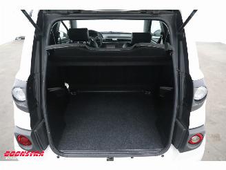 Microcar  M.GO Dynamic DCI Bluetooth Camera picture 21