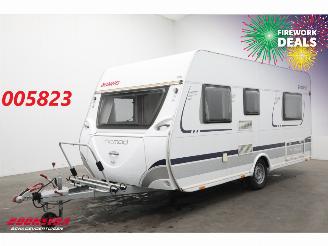krockskadad bil caravan Dethleffs  Nomad 460 Rondzit Frans Bed Fietsendrager Luifel 2011/9