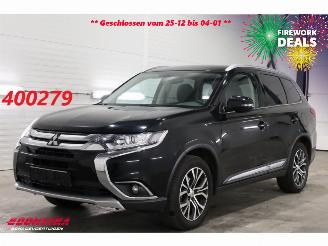 Auto incidentate Mitsubishi Outlander 2.2 DI-D Intense Clima Cruise Camera Bluetooth AHK 184.136 km! 2017/10
