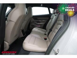 Porsche Taycan 4 93 kWh LED ACC Pano 360° Memory picture 17