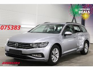 Damaged car Volkswagen Passat Variant 2.0 TDI DSG Business Navi Clima Cruise Camera SHZ AHK 40.799 km! 2023/8